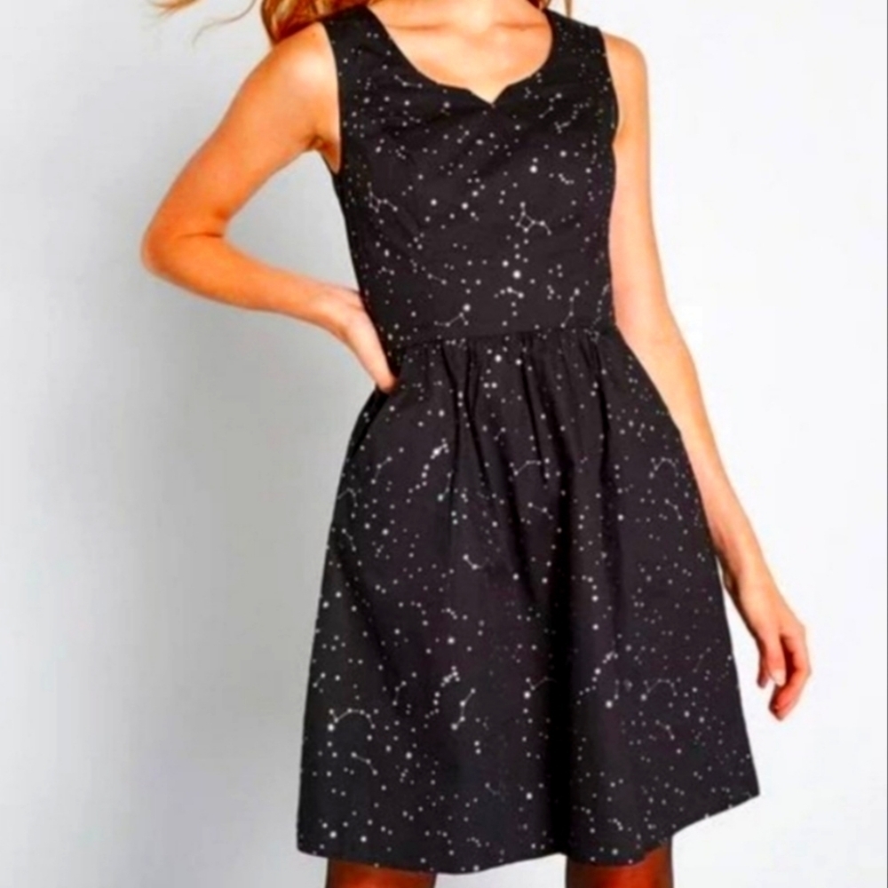 Modcloth Heart and Solar System A-Line Dress 12 NWT